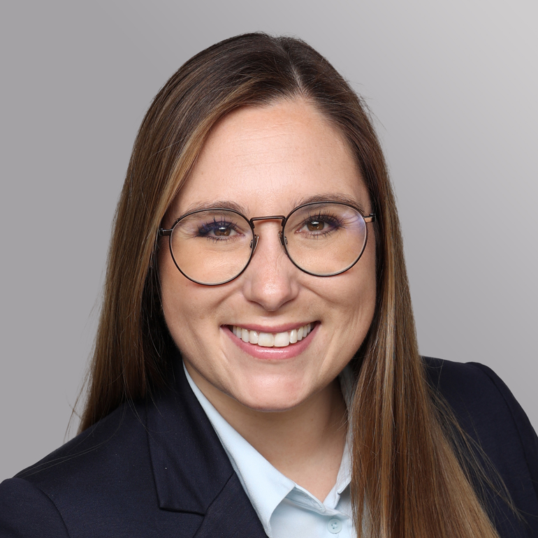 [Translate to English:] Dr. Ann-Kathrin Jungen