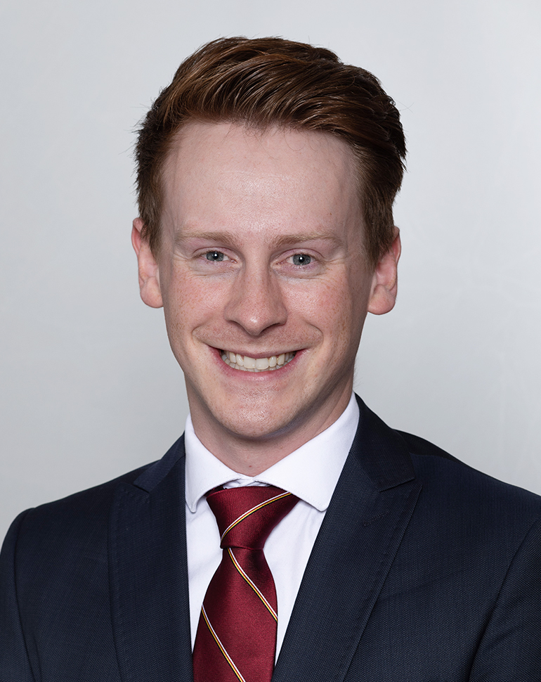 Lasse Langfeldt, LL.M. (Uppsala), LL.M. (BSC, Brussels)