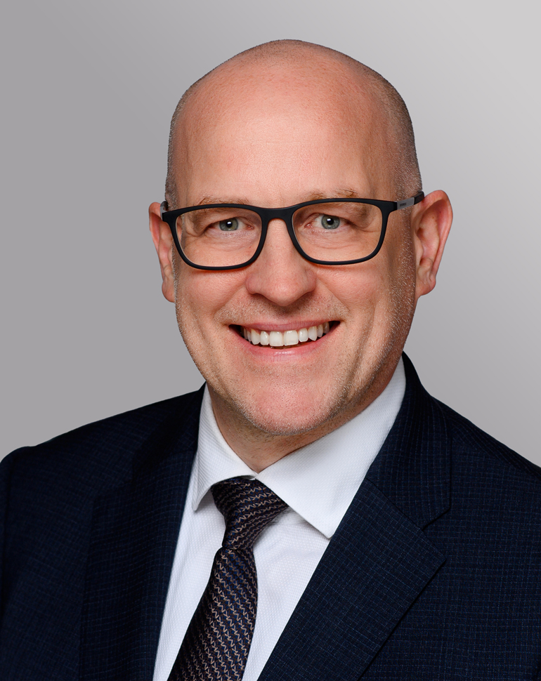 Tobias Osseforth, Mag. rer. publ.